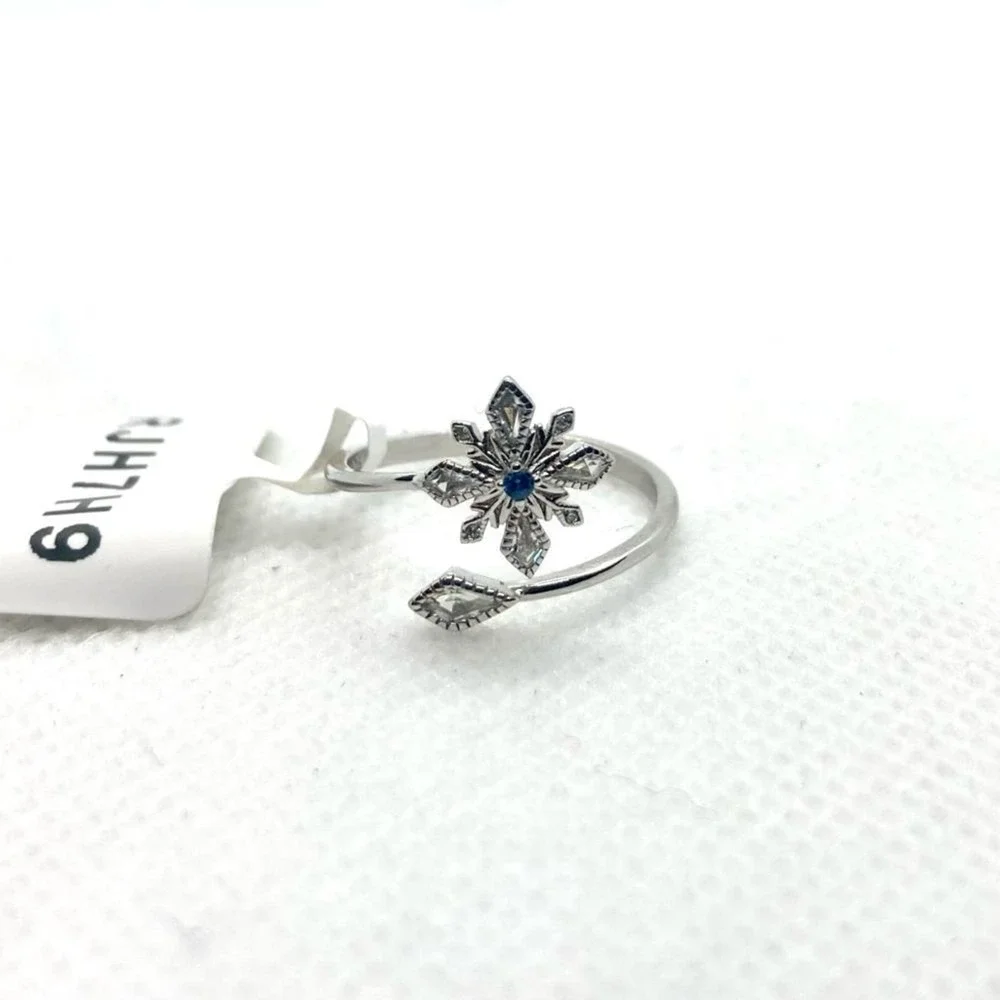 Elegant 925 NWT Sterling Silver Snowflake Ring with Blue Gem - Adjustable Size